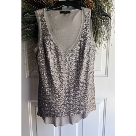Jessica Simpson Sleeveless Sequin Top/Tank Size Small - Picture 3 of 12